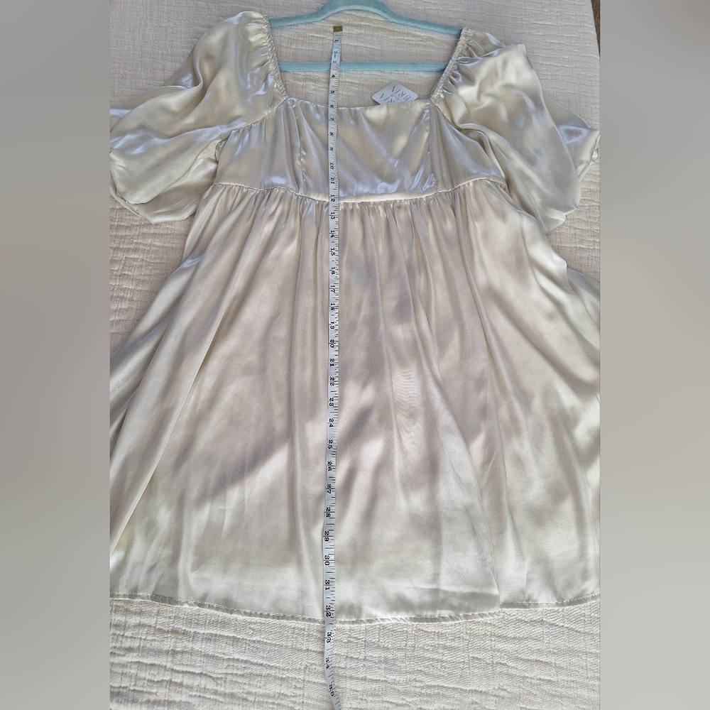 Elegant Cream Puff Sleeve Mini Dress - Picture 7 of 10